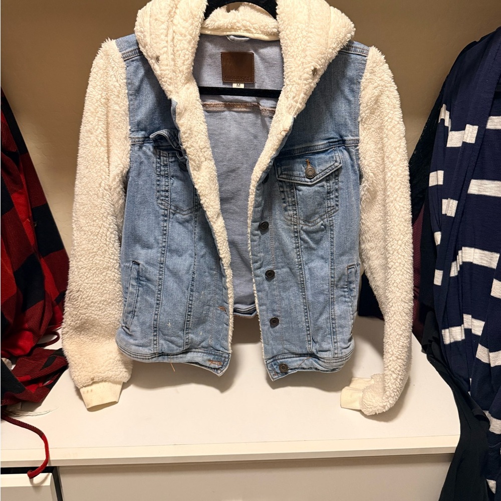 Maurices Light Blue Denim with Brown Accents